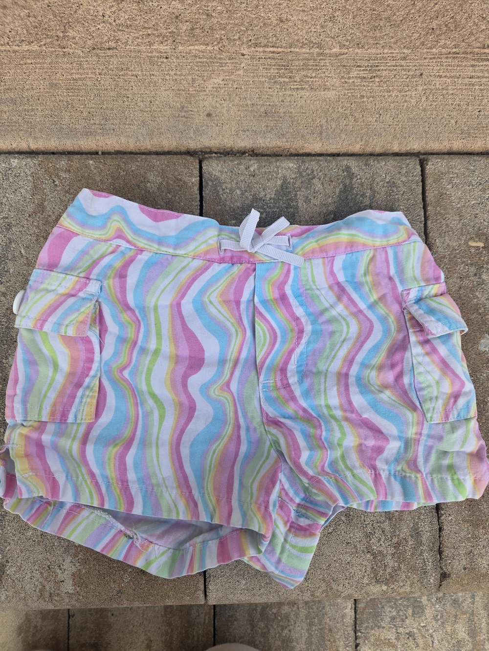 Circo Girl's Pastel Wave Print Shorts - Multicolor
